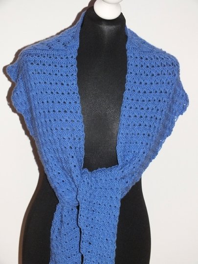 Strickanleitung Schaltuch Tamoloao Loch- Zopfmuster