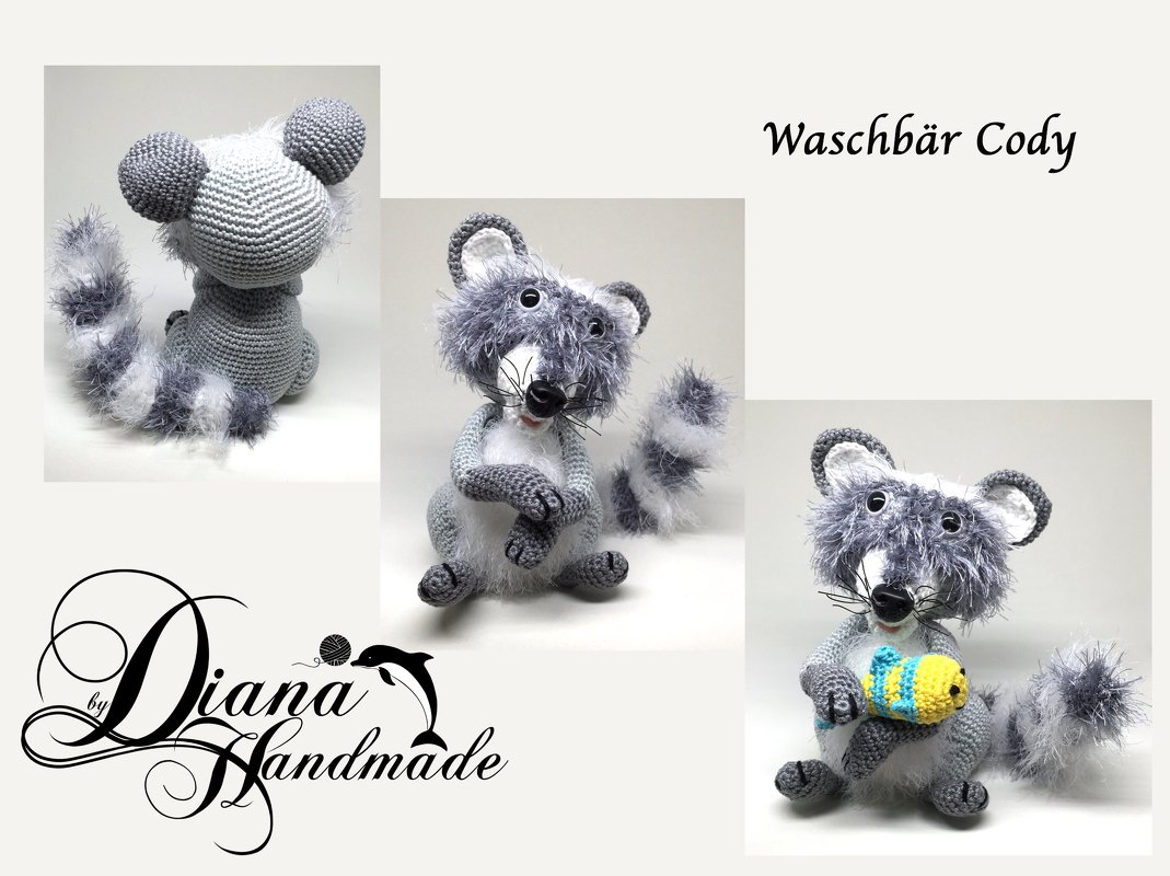 Drei Ansichten eines grau-weißen, gehäkelten Waschbären; eine Ansicht zeigt ihn mit einem gelb-blauen gehäkelten Fisch.