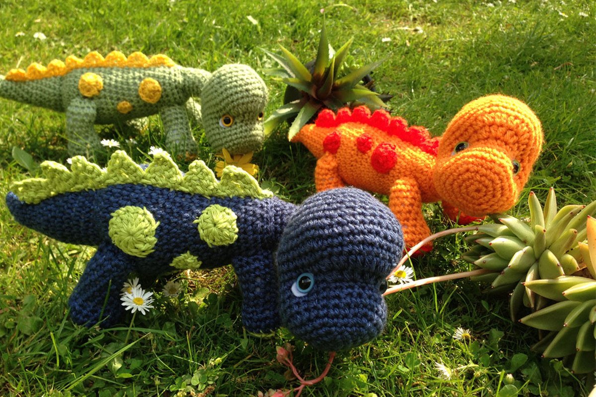Dino „Saurio" Häkelanleitung Amigurumi