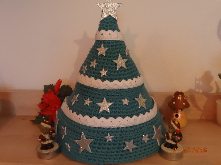 schnell und super einfach gehäkelter Weihnachtsbaum