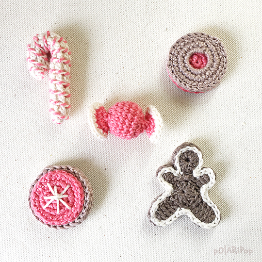 Weihnachtsdeko Kekse Plätzchen Cookies • Set mit 5 Teilen • Häkelanleitung by Polaripop