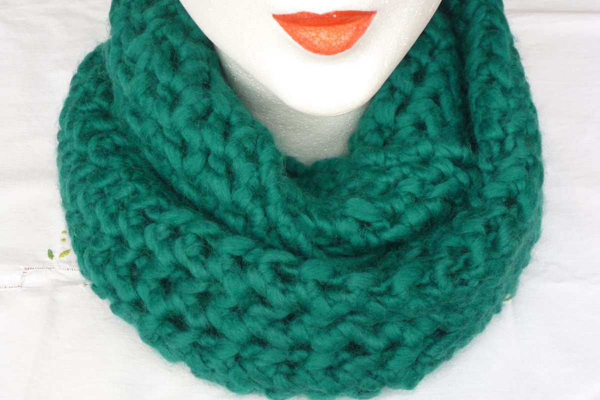 Loop aus dicker Wolle