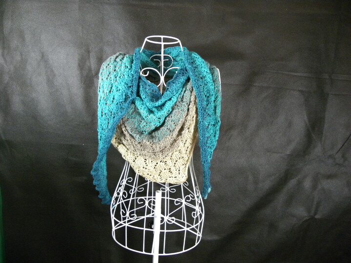 Tuch Jubiläum Stricken aus 1 Bobbel