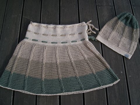 Rock und Beanie Timeless (Zöpfchenmuster)