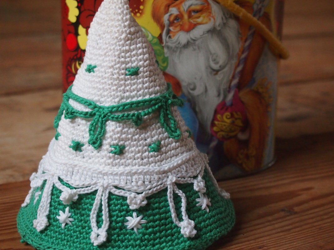 Lace Christmas Tree - Image 5