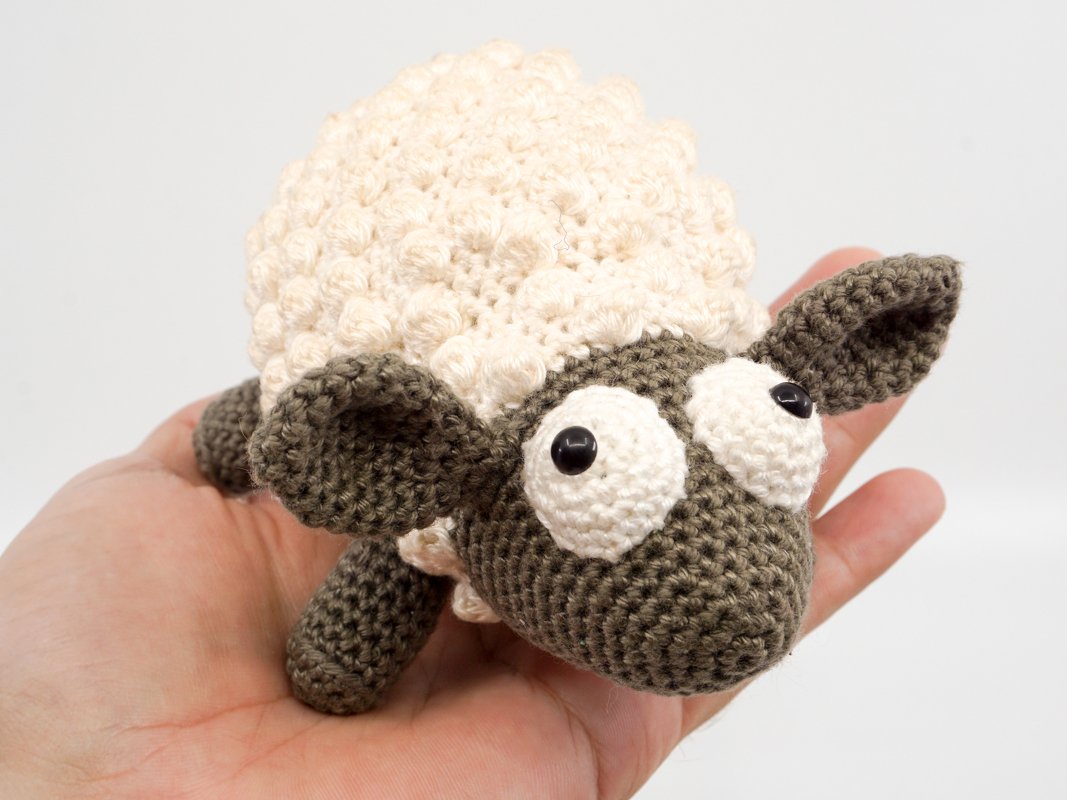 Amigurumi Schaf häkeln - "Das Kugelschaf" - Bild 5