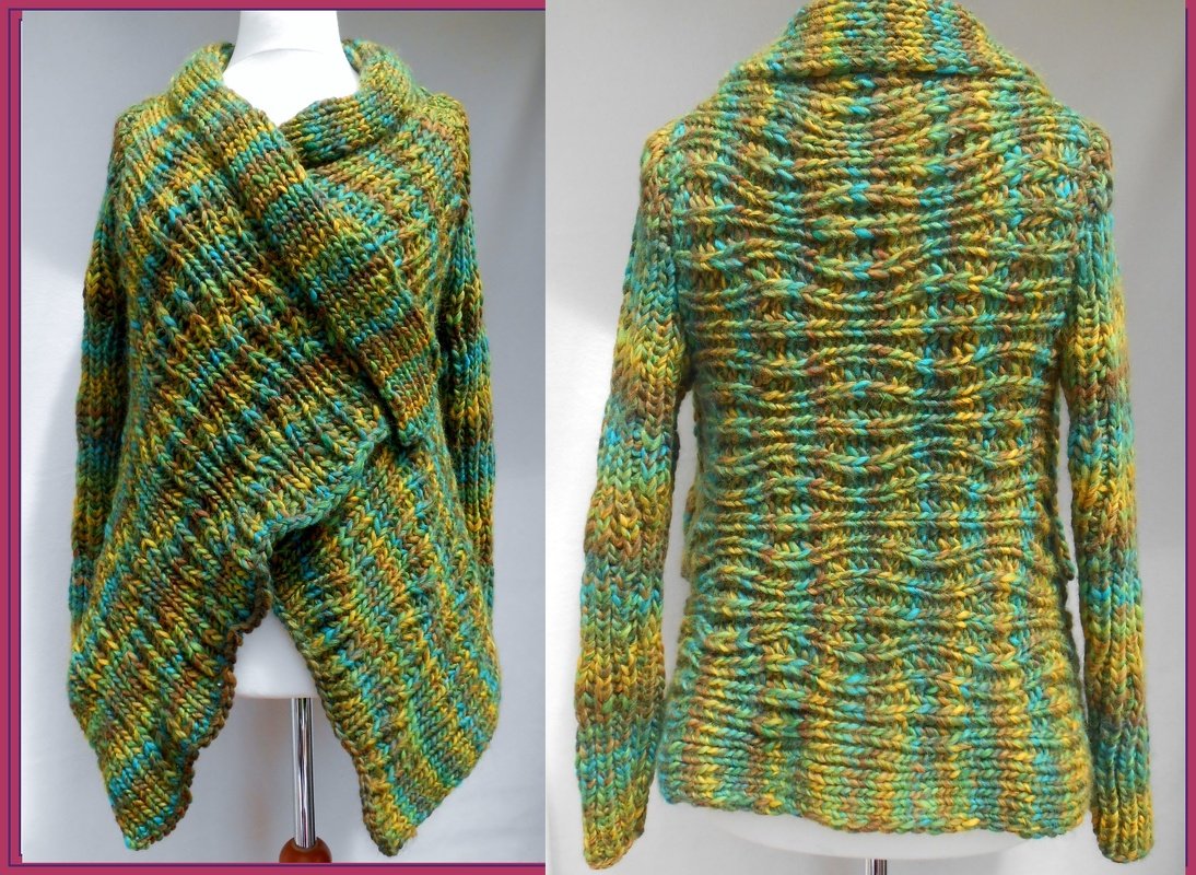 Vorder- und Rückansicht einer Damenstrickjacke aus mehrfarbigem Garn mit Wickelfront und Strukturmuster