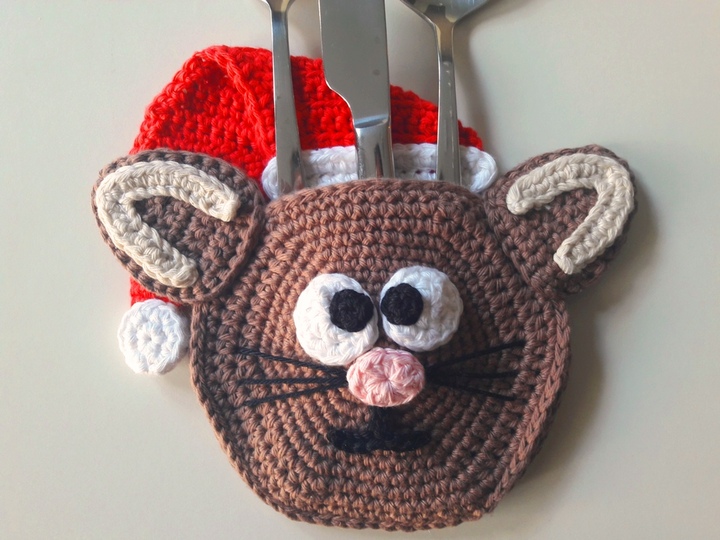 Häkelanleitung "Weihnachtskatze als Besteckhülle"