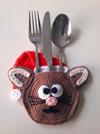 Häkelanleitung "Weihnachtskatze als Besteckhülle"