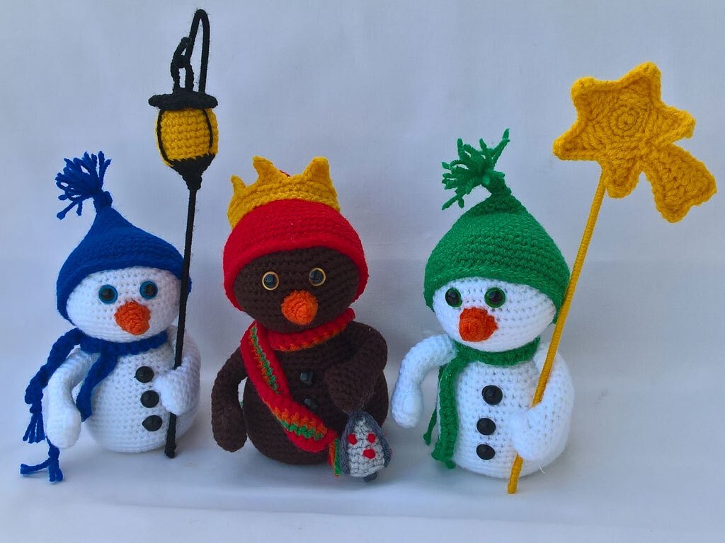 "The 3 wise man in snowman land" - Image 3