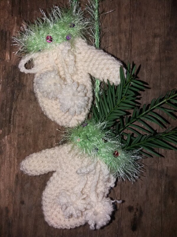 Häkelanleitung: Adventskalender Handschuhe