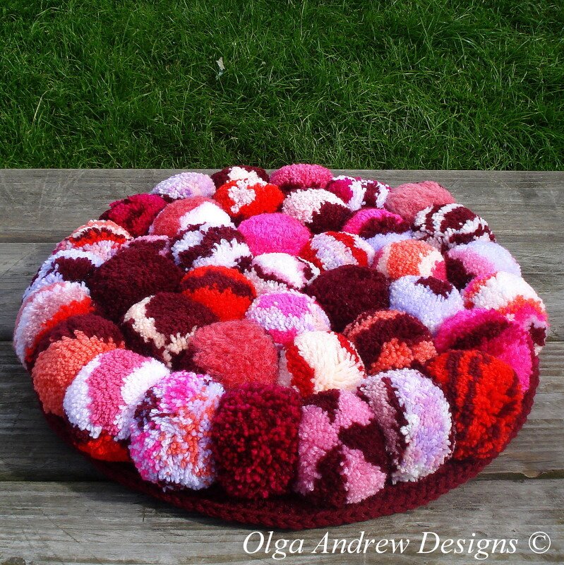Pompom rug/chair seat cushion crochet pattern 064 - Image 4