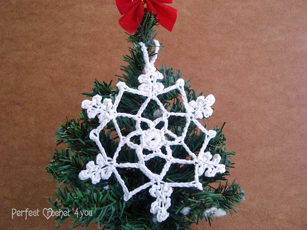 EASY Crochet snowflake pattern, Crochet Hanging Christmas tree ornament, Vintage pattern home decor, Snowflake tutorial winter decoration - Image 2