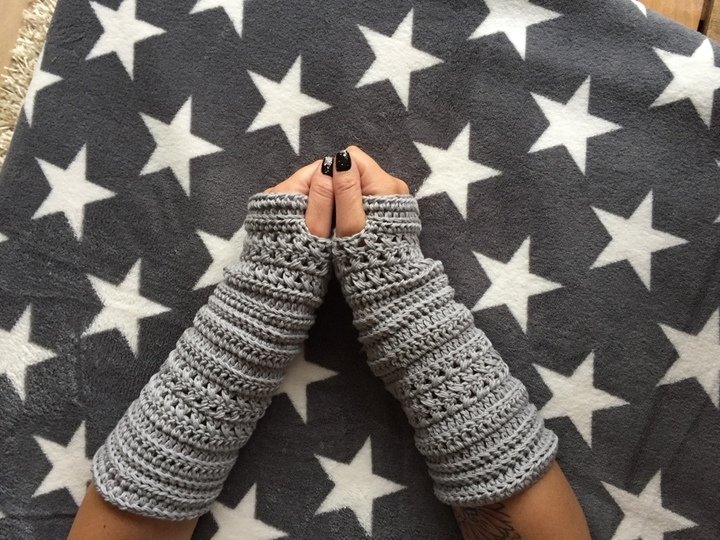 Häkelanleitung Armstulpen/Pulswärmer "Bella"