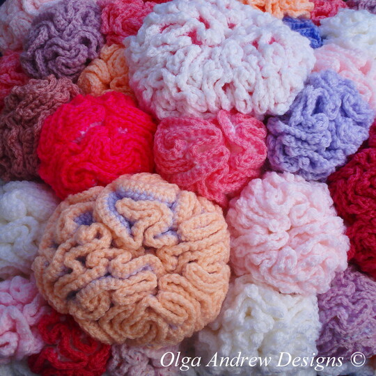 Coral reef cushion knit/crochet pattern 035