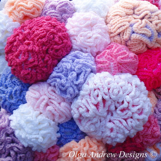 Coral reef cushion knit/crochet pattern 035