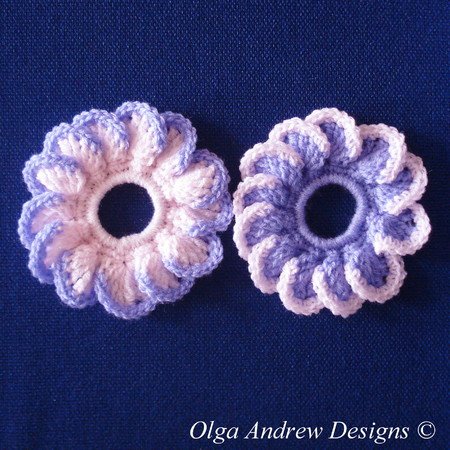 Scrunchie flat Camomile/Daisy crochet pattern 033