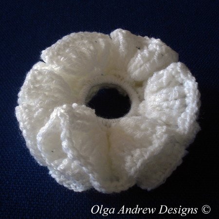 Wedding ruffle scrunchies crochet pattern 002