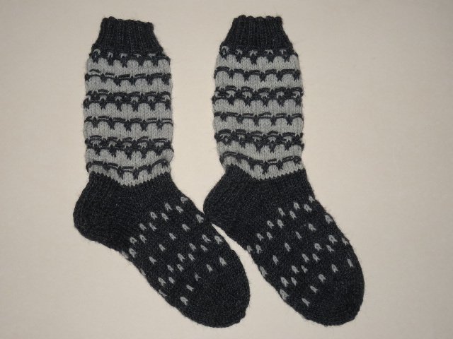 Strickanleitung für Socken im Fadenmuster für Gr. 38/39 - Bild 2