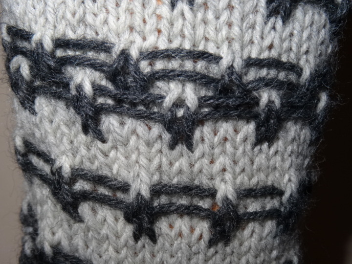 Strickanleitung für Socken im Fadenmuster für Gr. 38/39