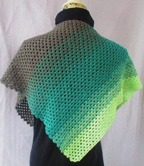 Häkeltuch "Miliamo"