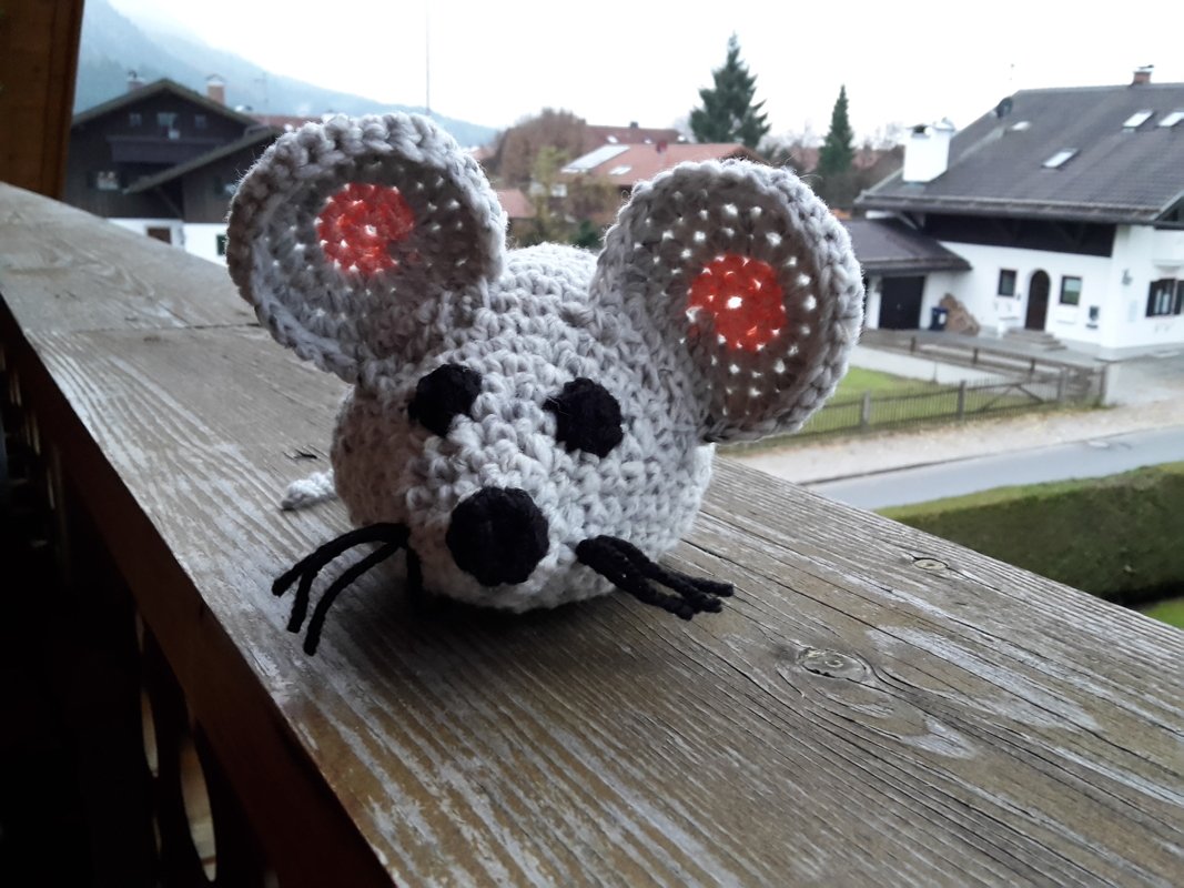 Maus Mia (Amigurumi) Häkelanleitung 