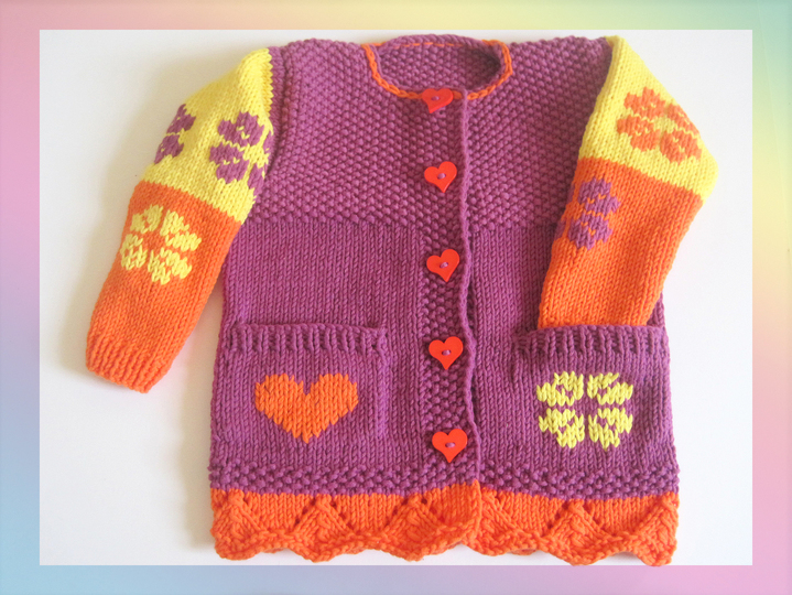 Mädchenweste stricken, Mädchenjacke mit Blumen & Herz (3 Größen: 92 - 122)