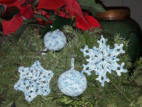 3-teiliges Christbaumset - Schneeflocke, Weihnachtsstern, Christbaumkugel
