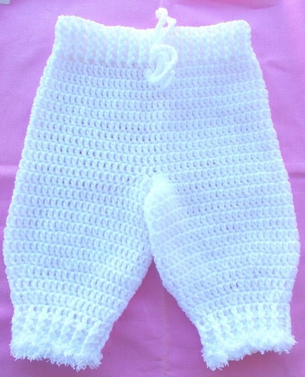 Häkelanleitung Babyhose " Wolke" mit Zwickel für Babies von 0-3 Monate