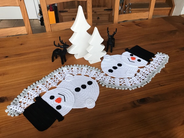 Häkeln / Tischläufer / Schneemann