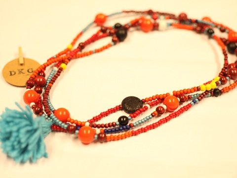 Perlenkette lang mit Quaste