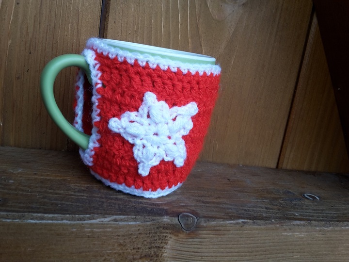 Winterlicher Tassen Anzug (Häkelanleitung)