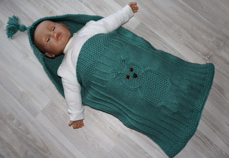 Strickanleitung Baby-Schlafsack, Schlupfsack mit Eulenmotiv, ca. 0 - 7 Monate