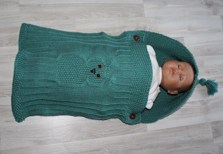 Strickanleitung Baby-Schlafsack, Schlupfsack mit Eulenmotiv, ca. 0 - 7 Monate