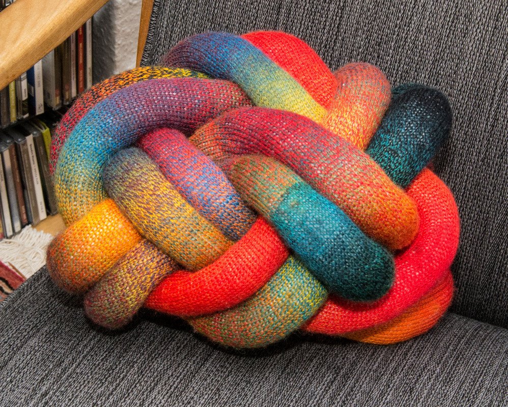 Knoten-Kissen