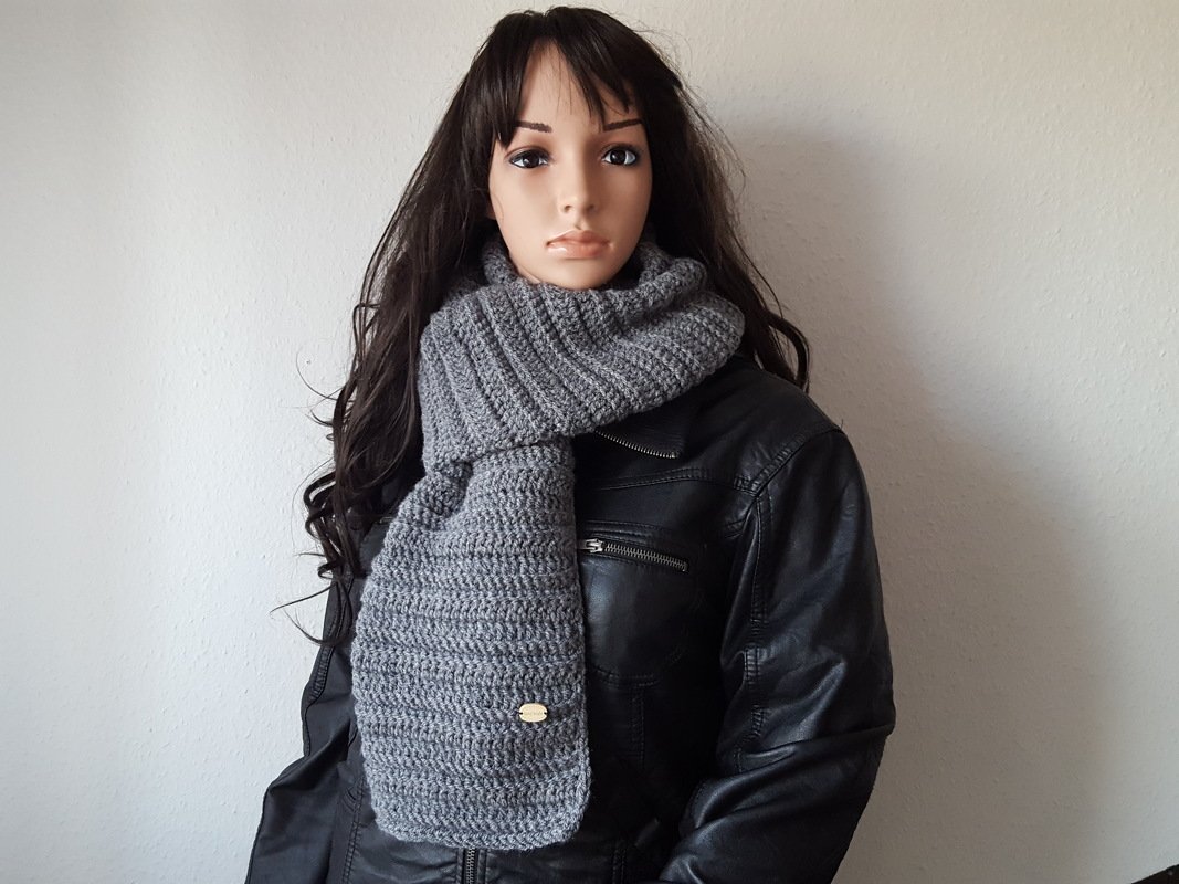 58 Häkelanleitung Schal Unisex mittelgrau - Bild 2
