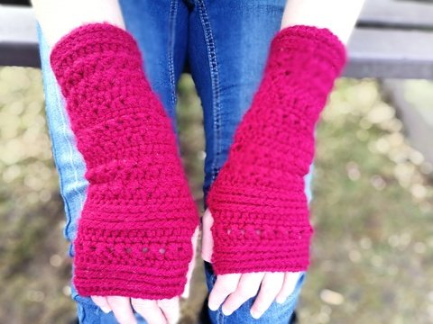 *Häkelanleitung* Damen Armstulpen mit Sternchenmuster