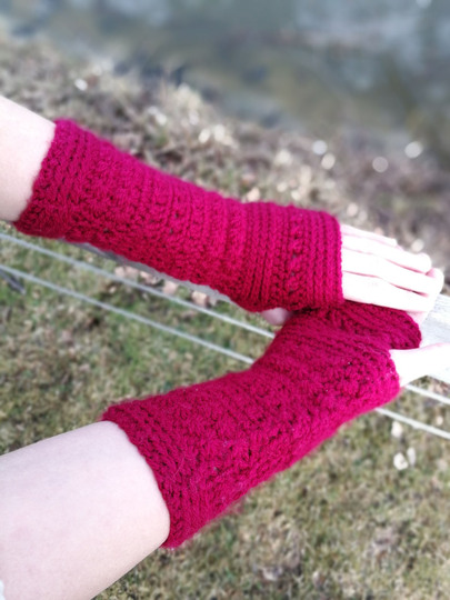 *Häkelanleitung* Damen Armstulpen mit Sternchenmuster