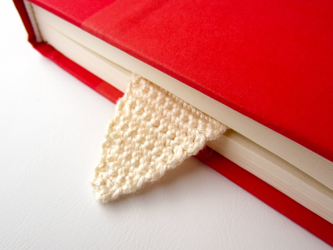 Amigurumi Crochet Fox Bookmark - Image 4