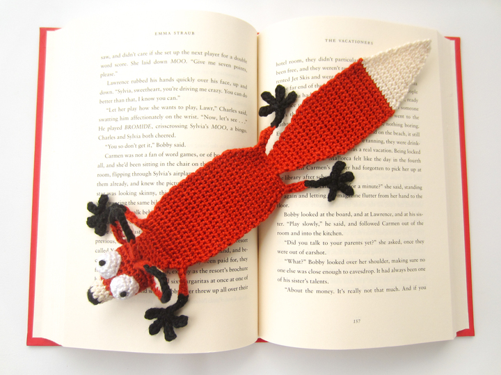 Amigurumi Crochet Fox Bookmark