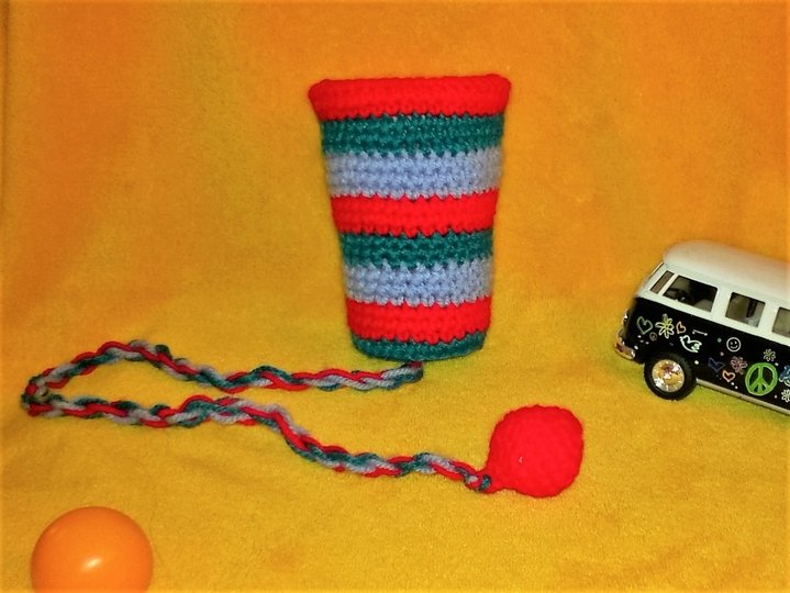 Häkelanleitung - Becherfangspiel