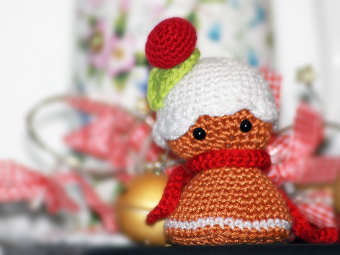 Einfache Häkelanleitung für ein Pfefferkuchen Männchen