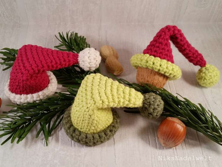 Häkelanleitung - kleine Weihnachtsmütze