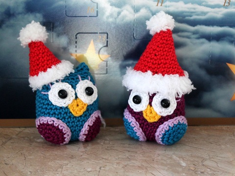 Weihnachtseule häkeln – Anhänger in zwei Farben (deutsche Anleitung)