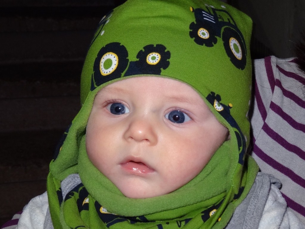 Baby und Kleinkind Mütze zum wenden