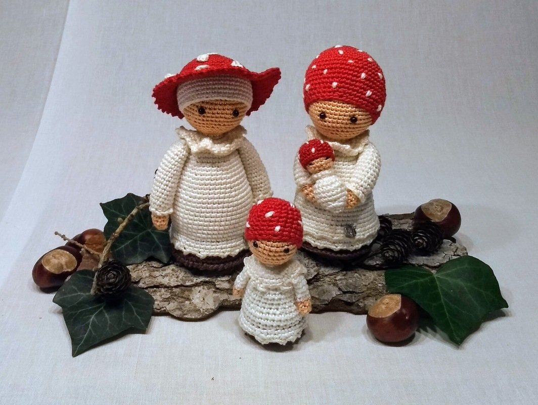 Blumenkinder Fliegenpilz Familie - Häkelanleitung