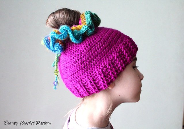 Messy Bun Hat, Ponytail Hat Crochet Pattern