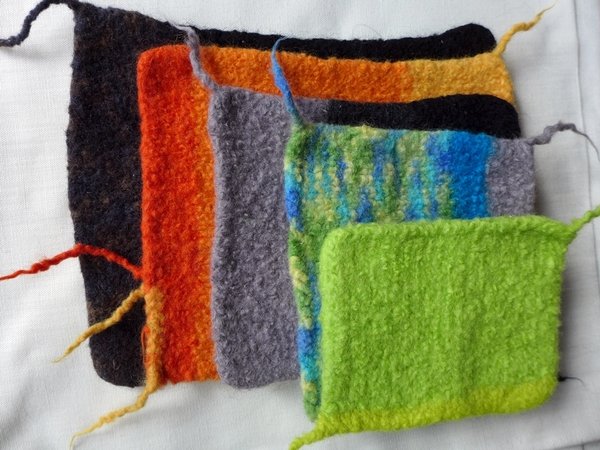 No more cold feet! Homemade felt soles: Knitting- and feltingpattern