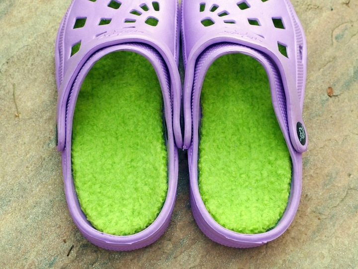 No more cold feet! Homemade felt soles: Knitting- and feltingpattern