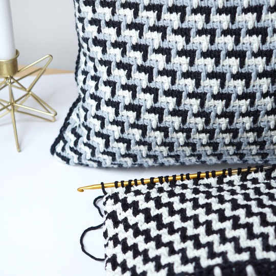 Tunesisch Häkeln - Anleitung Kissen "Zig Zag"